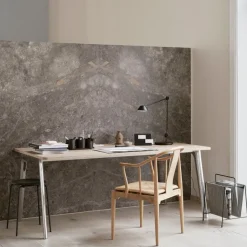 Fritz Hansen 4283 Kinastolen Kirsebær