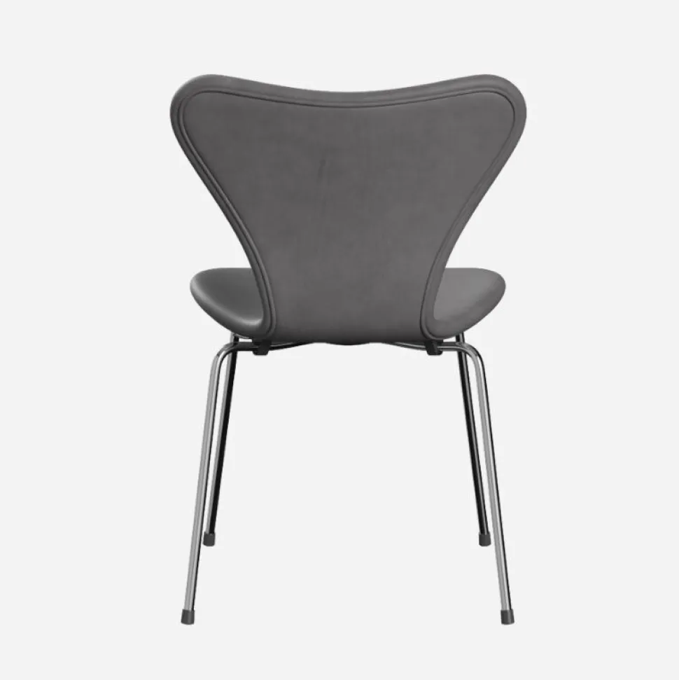 Fritz Hansen 3107 Serie 7 Fuldpolstret Embrace Læder