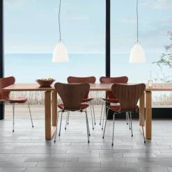 Fritz Hansen CM27 Essay Spisebord