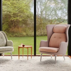 Fritz Hansen JH1 Ro Lænestol Stof