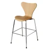 Fritz Hansen Serie 7™ 3107 Junior Chair Oak