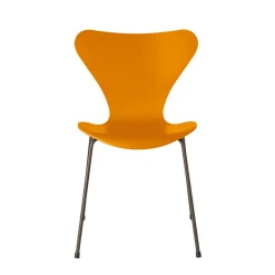 Fritz Hansen Serie 7™ 3107 Lakeret