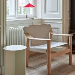 Hay Bernard Loungestol Lakeret Eg & Raw Canvas