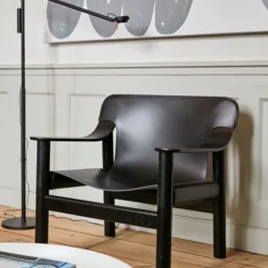 Hay Bernard Loungestol Sortlakeret Eg & Sort Læder