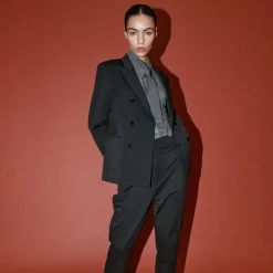 HEYANNO Desire Crew Blazer Black