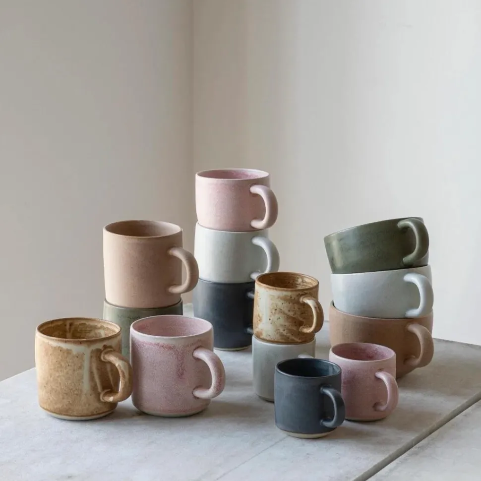 Julie Damhus Studio Oda Te Kop Med Hank Mint