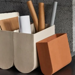 Kristina Dam Studio Curved Box Medium Black