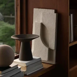 Kristina Dam Studio Serif Relief Small