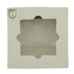 Laoru Laoru Mouth II Relief Antique White