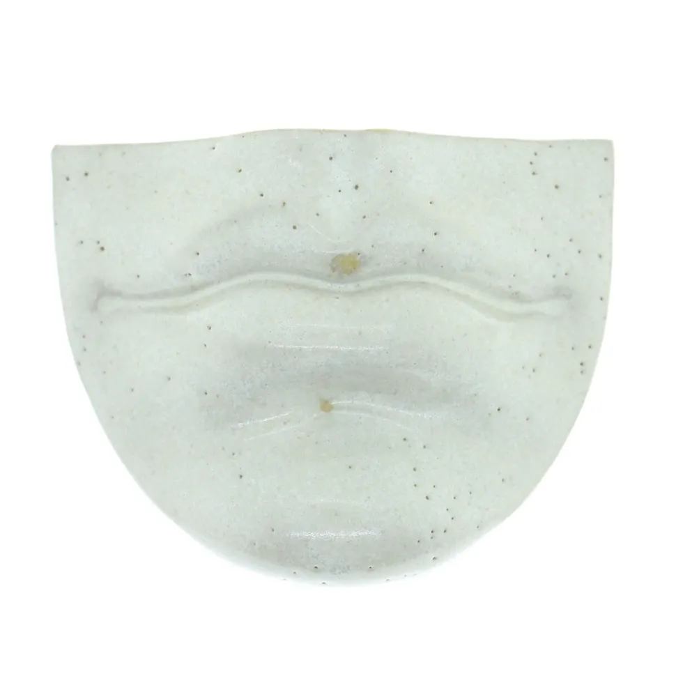 Laoru Laoru Small Mouth I Relief Antique White