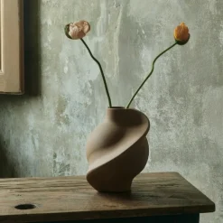 Louise Roe Pirout Vase 01 Sanded Grey