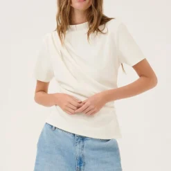 My Essential Wardrobe Helle Tee Snow White