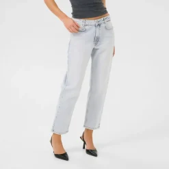 My Essential Wardrobe The Mommy 139 High Tapered Light Blue