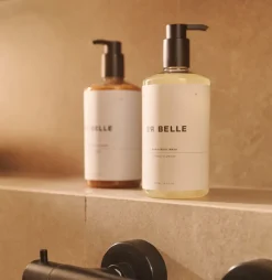 Rebelle Copenhagen Liquid Scrub Cleanser Lemongrass Mint 500 ml