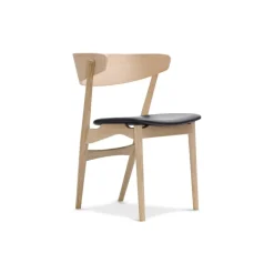 Sibast Furniture No 7 Dining Chair Sæbebehandlet Eg Sort Saga Læder