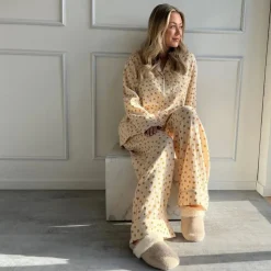 Stories From The Atelier Pajamas Shirt 3 Beige Yellow Big Flower