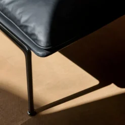 &Tradition Muno LN17 Black Noble Leather Dark Chrome Legs
