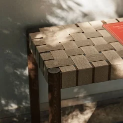 &Tradition TK5 Betty Bench Smoked Oak