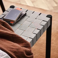 &Tradition TK5 Betty Bench Black Oak Natural Webbing