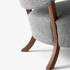 &Tradition Wulff ATD2 Hallingdal 126 Oiled Walnut