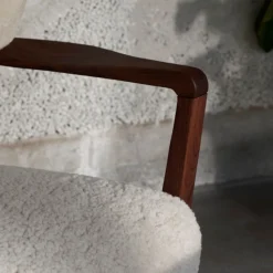 &Tradition Wulff ATD2 Moonlight Sheepskin Oiled Walnut